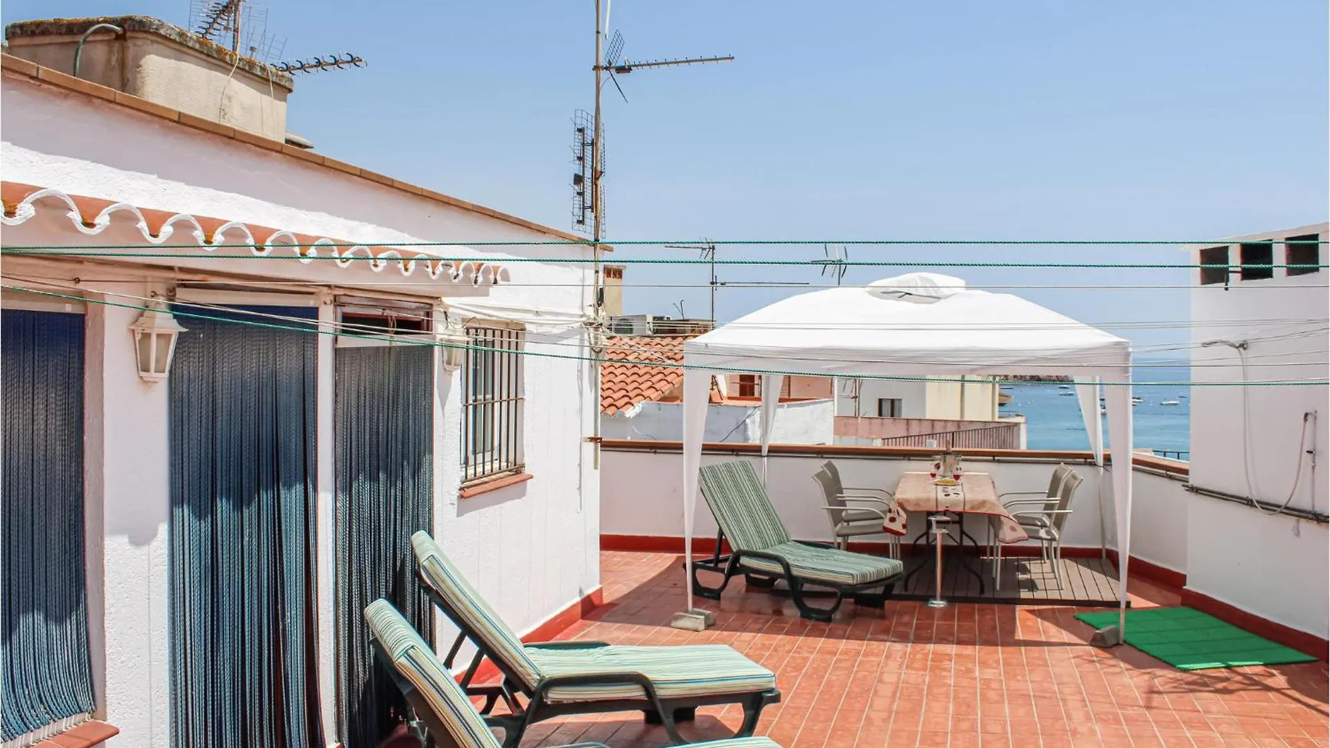 2 Bedroom Amazing Apartment In Tossa De Mar
