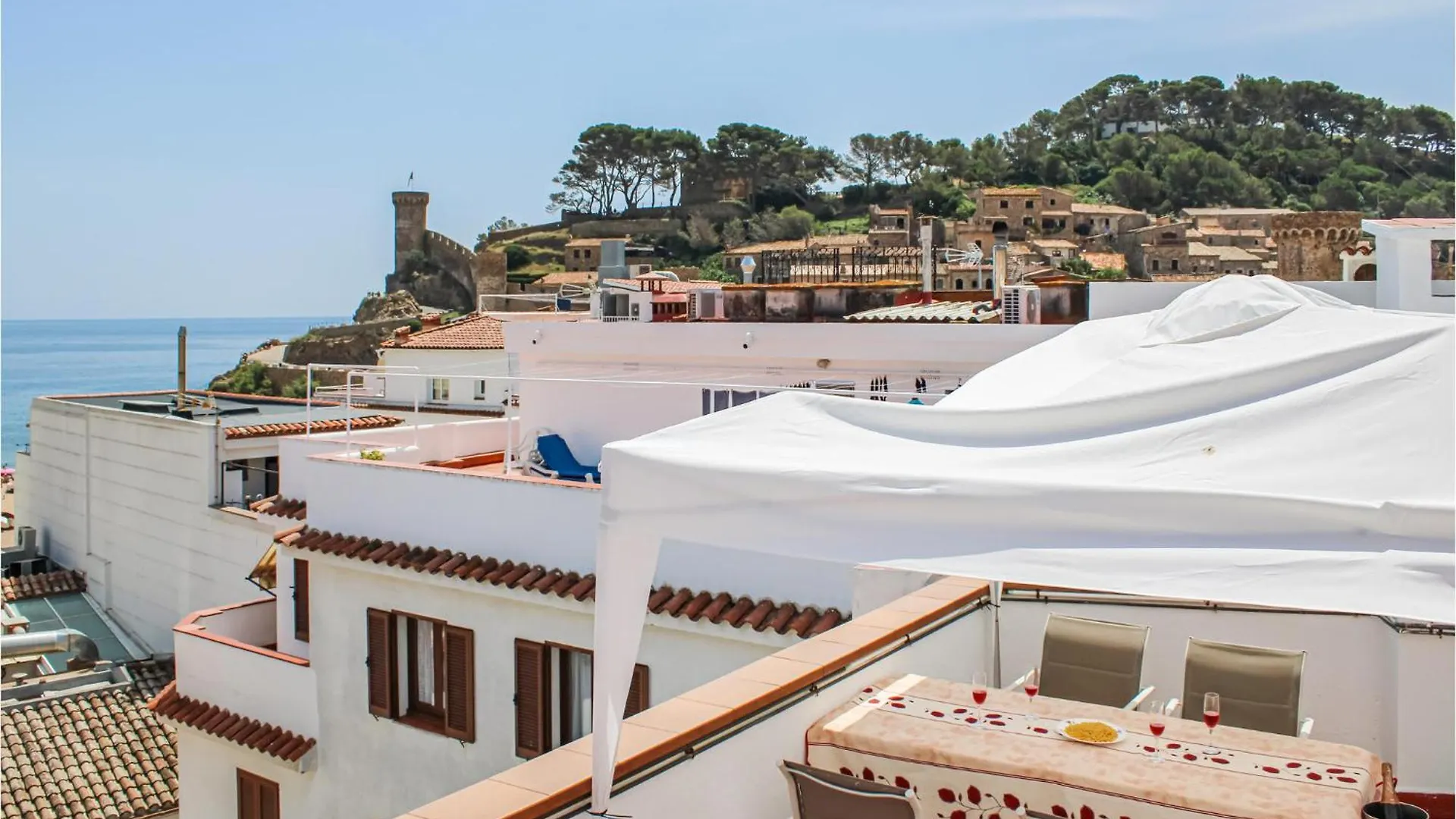 2 Bedroom Amazing Apartment In Tossa De Mar 0*,