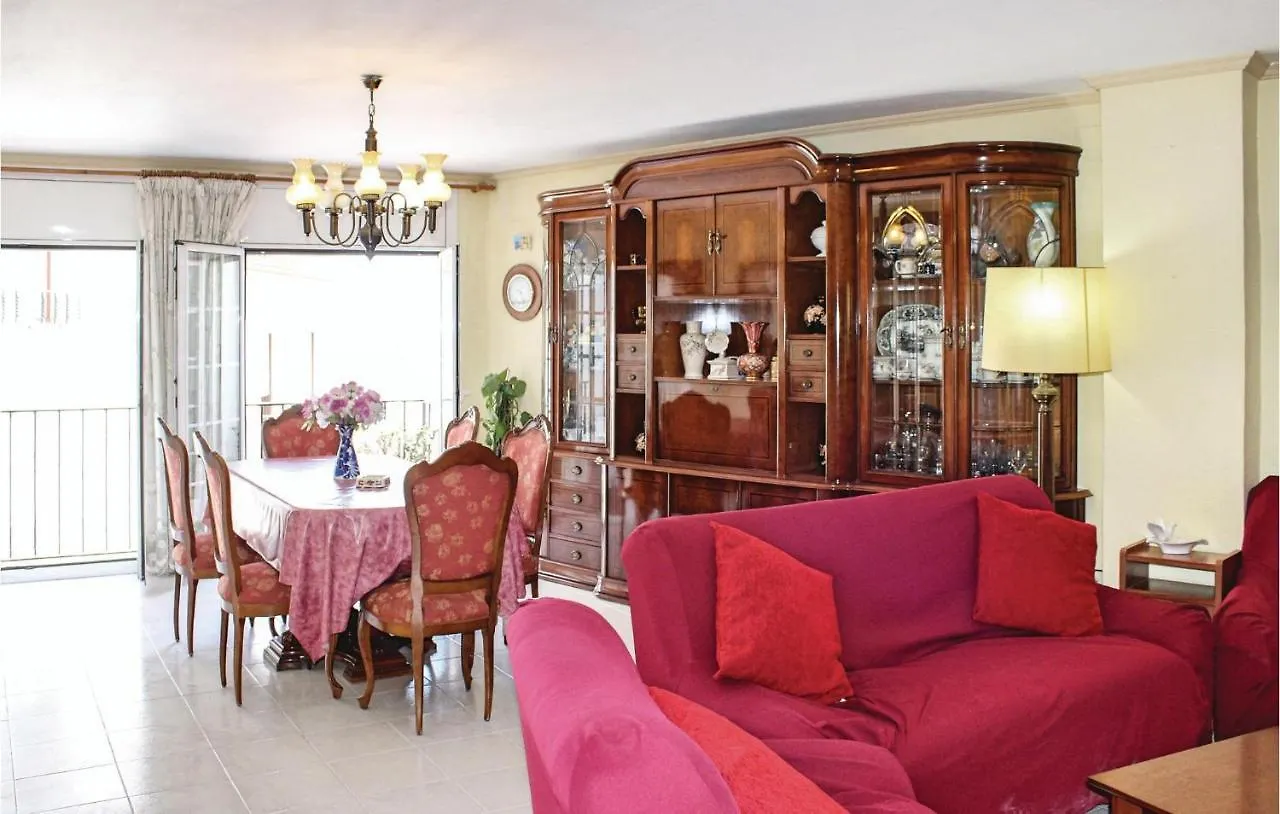 2 Bedroom Amazing Apartment In Тосса-де-Мар