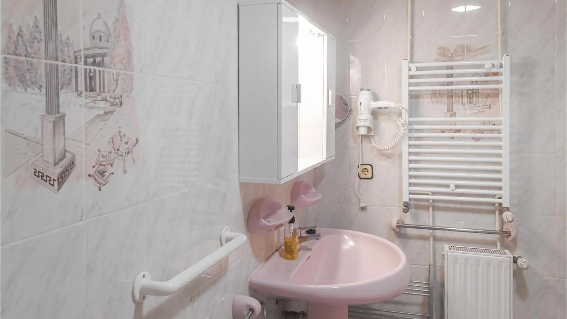 2 Bedroom Amazing Apartment In Тосса-де-Мар