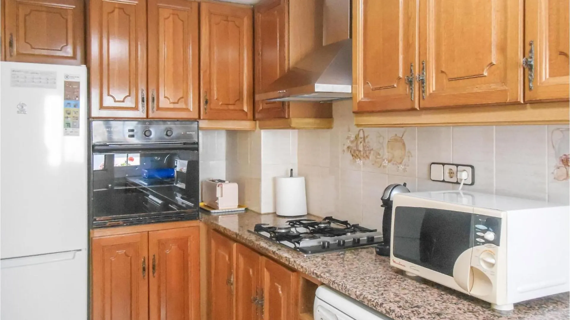 2 Bedroom Amazing Apartment In Тосса-де-Мар 0*,  Испания